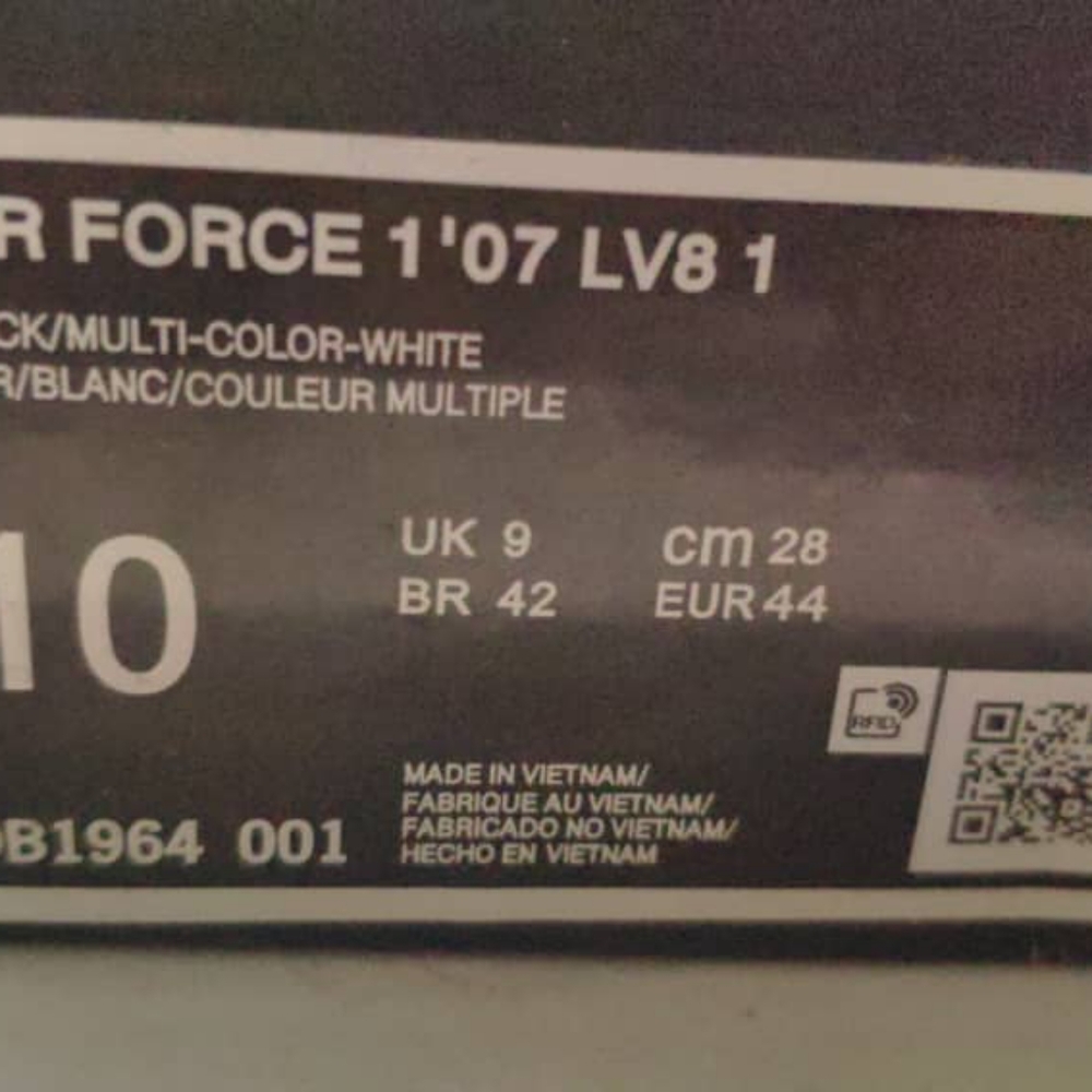 Nike Airforce 1 - Picture 3 of 5